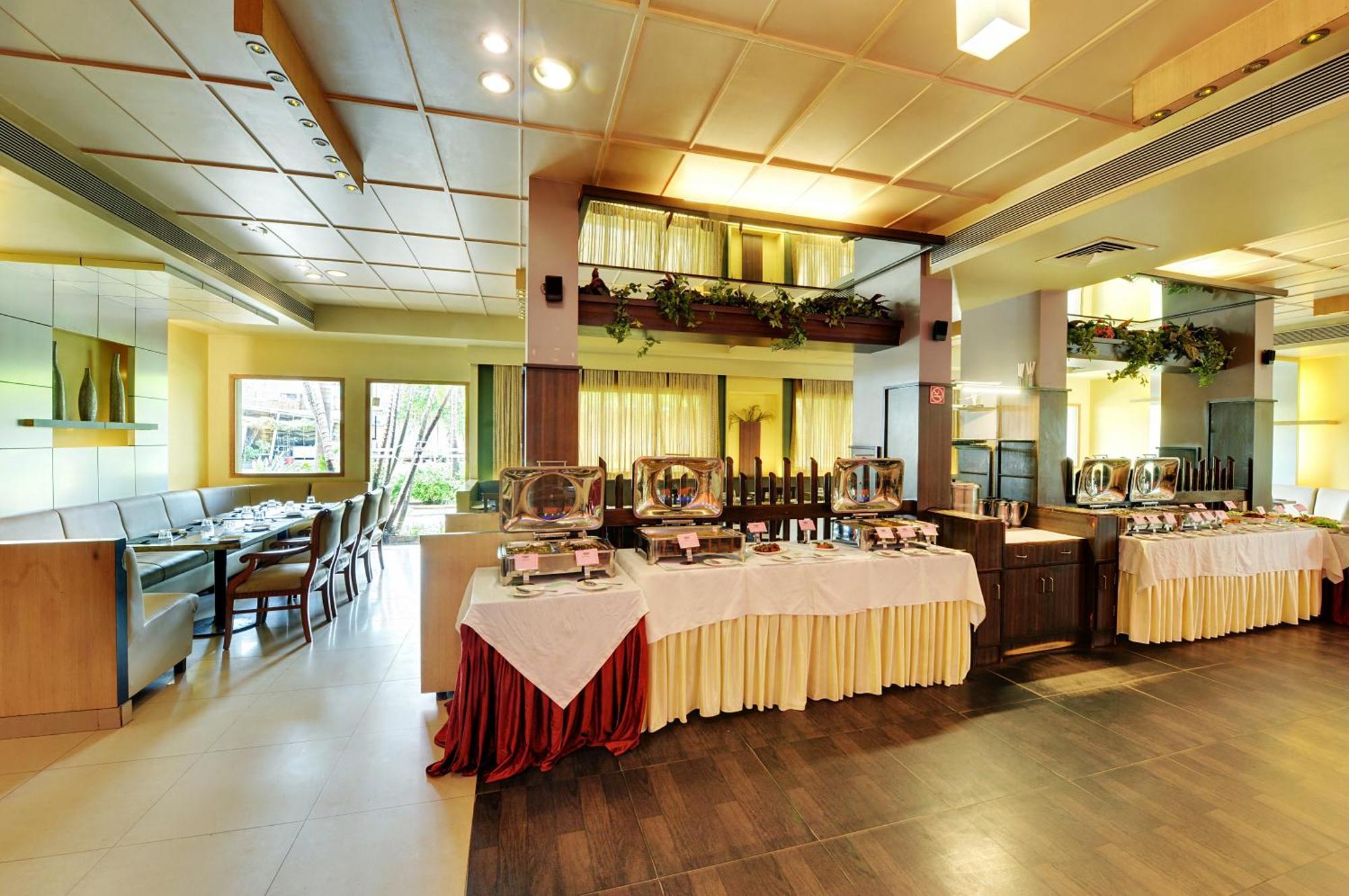 Hotel Sankam Residency เบลกวม ภายนอก รูปภาพ