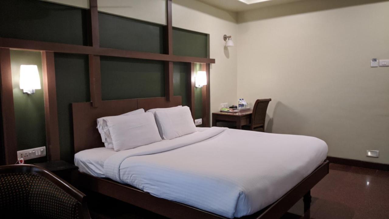 Hotel Sankam Residency เบลกวม ภายนอก รูปภาพ