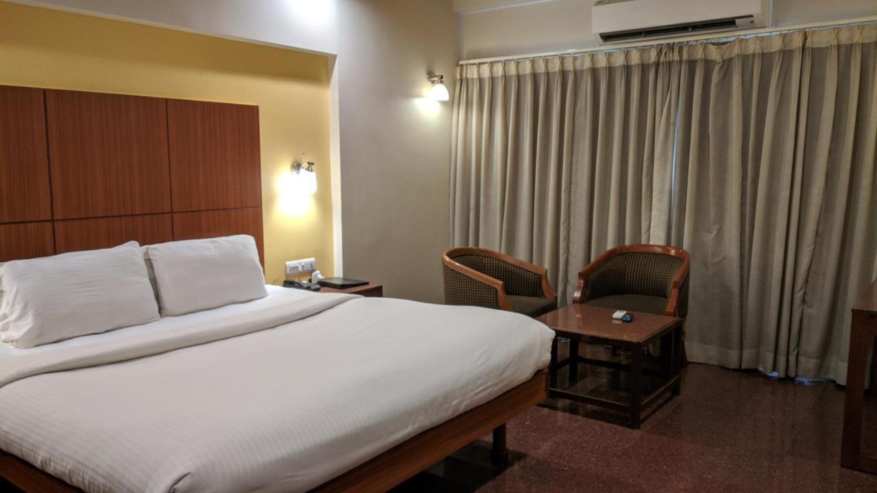 Hotel Sankam Residency เบลกวม ภายนอก รูปภาพ